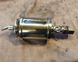 oil feeder