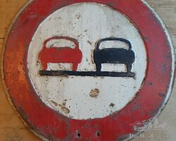 Traffic sign
