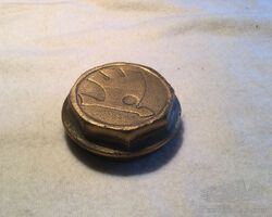 Early Skoda hubcap