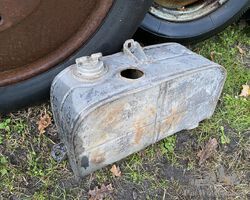 weymann exhausteur on small fuel tank