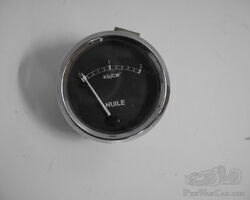 Huile is oil pressure gauge made in France