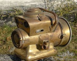 Lucas self-generating early carbide lamp