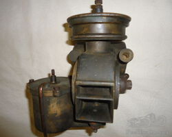 LARGE BRASS VETERAN CARBURETTOR