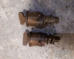 Set of greaseguns Panhard et Levassor