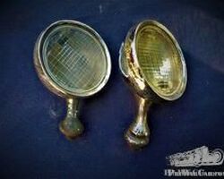 a pair of position lights