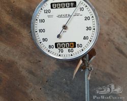new Jaeger tachymeter , white background ,120 km.h .(price 300€)