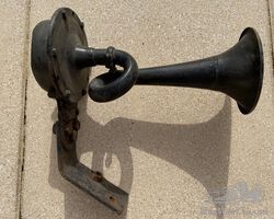 Jericho horn