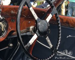 steering wheel center (Delage Delahaye Talbot Lago Hotchkiss Salmson...)