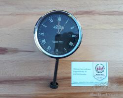 Jaeger Uhr defekt (Durchmesser 8 cm)