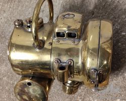 Phare autogenerateur cuivre