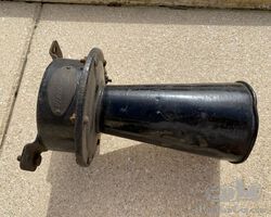 Vibror horn. 12 volts.