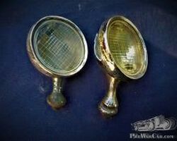 a pair of position lights