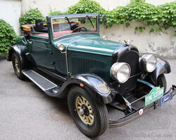 1928 Chrysler 72 | Cars and motorcycles - online auction