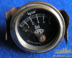 Opel Oil Gauge