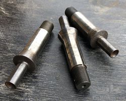 Hardinge female center