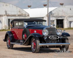 1930 Cadillac V-16 Convertible Phaeton by Murphy | RM Sothebys | Monterey | 12-14 August 2021