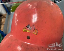 50er-Jahre Kinderhelm in rot