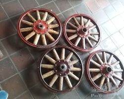 Set of four 1928 wooden spoked Essex wheels