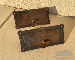 pair of side vents
