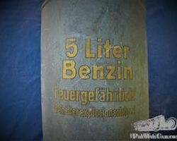 German Petrol Can 5Lliter, new-old stock