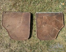 2 torpedo doors