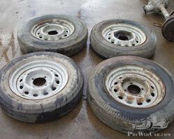 Austin wheels / tyres ( & parts) for Austin