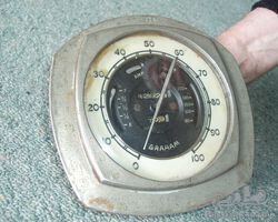 Unidentified gauges for Graham