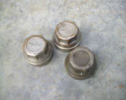 Chevrolet hubcaps / hubs for Chevrolet