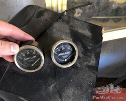 Amilcar fuel gauges