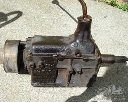 Warner Gear Company gearbox (& clutch) for Graham-Paige