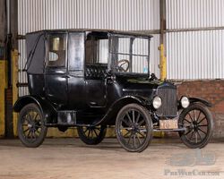 1917 Ford Model T Town Car | Estate of Mark Smith Auction | Gooding & Company | April 7, 2023