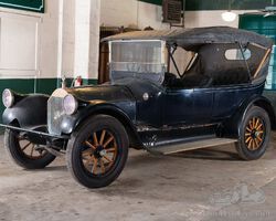 1916 Pierce-Arrow Model 38 C-4 Five-Passenger Touring | Estate of Mark Smith Auction | Gooding & Company | April 7, 2023