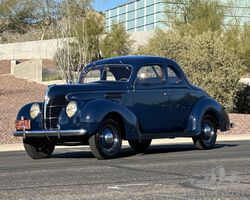 1939 Ford DeLuxe | Classic Promenade
