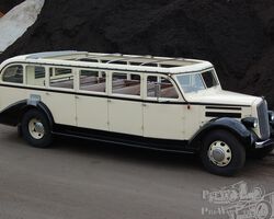 White Model 706 Touring Bus 1936 SOLD