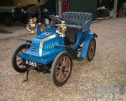 Peugeot 5 hp London to Brighton car 2 seater 1903