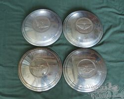 Austin hubcaps / hubs for Austin