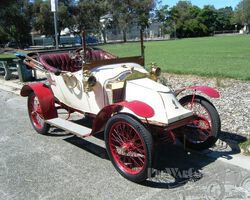 ClÃ©ment Bayard 4M 8hp 4 cylinder Roadster 1913