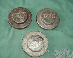 Talbot hubcaps / hubs for Talbot (London)