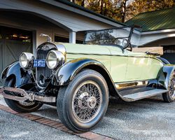 1926 Lincoln Model L Brunn "Beetle Back" Roadster | The Amelia Auction 2024 | Broad Arrow Auctions