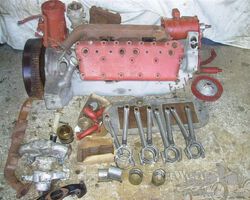 Cadillac engine-s (and parts) for Cadillac