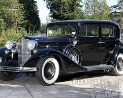 Cadillac 355C Five-Passenger Town Sedan 1933 for sale