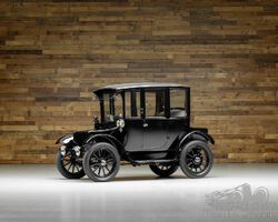 1917 Rauch & Lang JX7 Electrique | La vente aux enchères d'Auburn | 29 - 31 août
