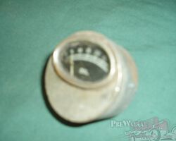 Unidentified gauges for American