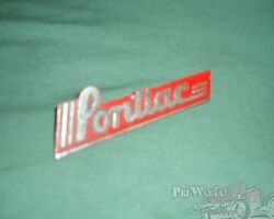 badges for Pontiac