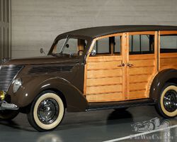 1937 Ford "Woodie" De Luxe Station Wagon | The Academy of Art University Collection | 15 February 2025