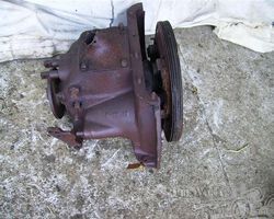 Unidentified gearbox (& clutch) for American