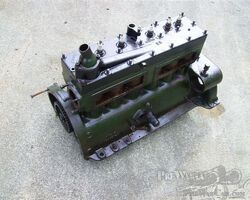 Chrysler engine-s (and parts) for Chrysler