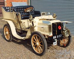 Darracq 8 hp - VCC dated London to Brighton car Rear Entrance Tonneau 1903