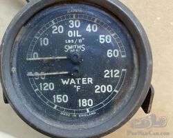 Smiths water temp and oil pressure gauge