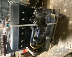 RETORED COMPLETE SB ENGINE